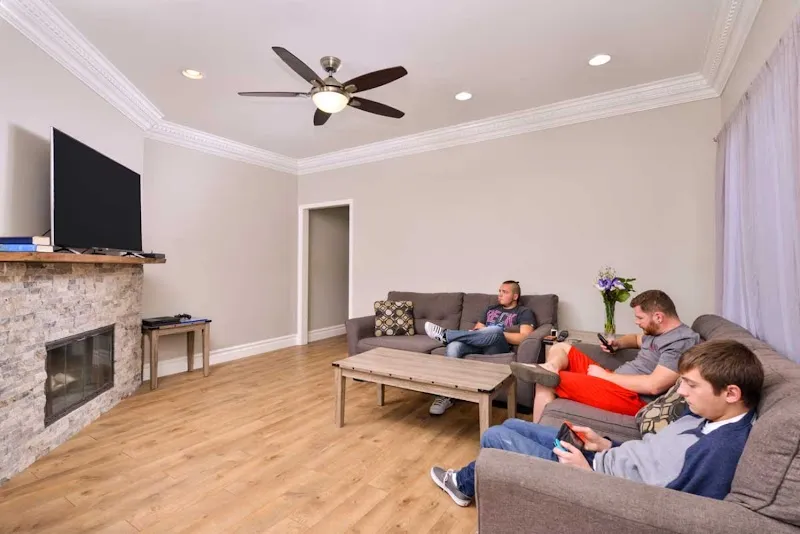 The District Recovery Community - Huntington Beach CA - Photo 4