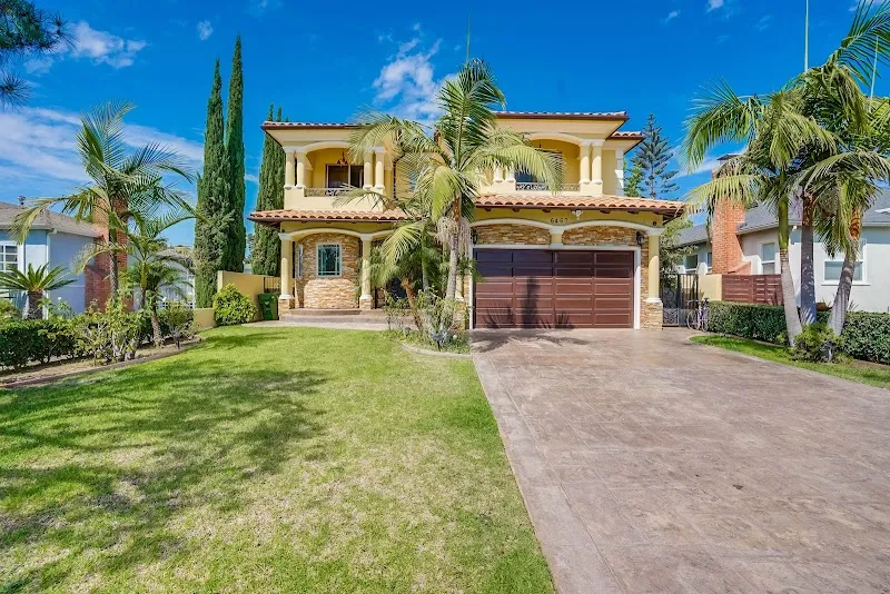 Design For Recovery - Sober Living in Los Angeles for Men - Photo 3